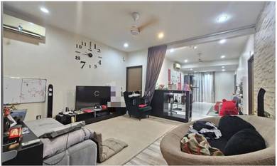 Townhouse For Sale in Sungai Ara,PNG