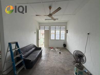 Flat For Sale in Taman Desa Damai