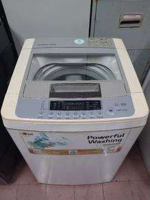 Mesin basuh/washing machine. 