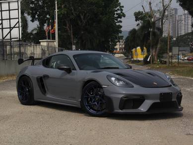 Porsche 718 CAYMAN in Puchong, SGR