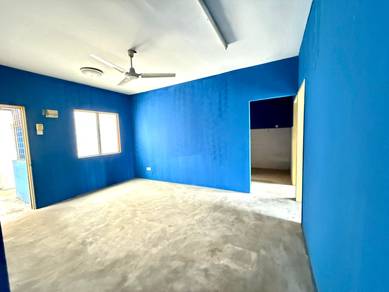 Flat For Sale in Bandar Bukit Tinggi 2