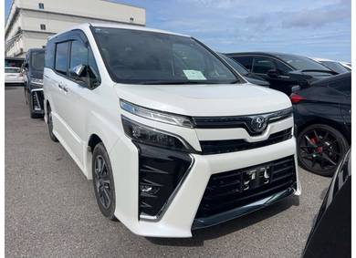2021 Toyota Voxy ZS KIRAMEKI III