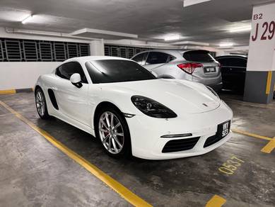 Porsche Cayman 718 in Bandar Sri Damansara, SGR