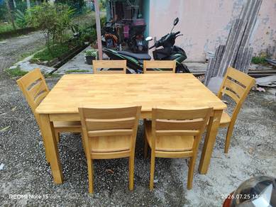 Meja Makan Kayu Solid 1+6