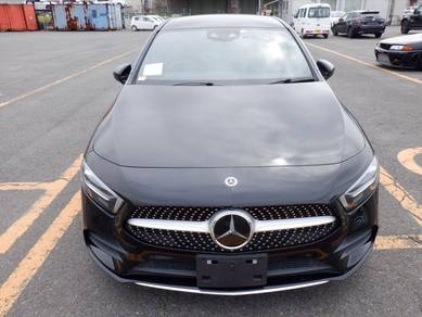 Mercedes Benz A180 180 AMG LINE (CBU) in Sungai Besi, KUL