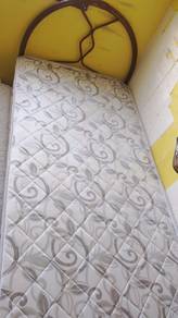 single bed