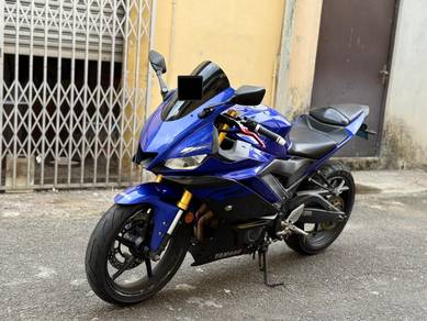 Yamaha R25