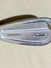 TITLEIST Forged 712