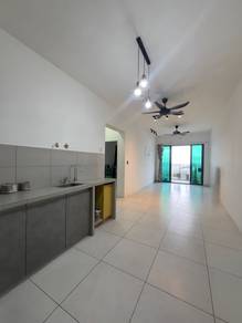 Service Residence For Sale in Meritus Residensi