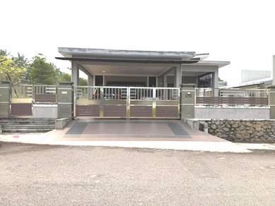 Bungalow House For Sale in Durian Tunggal,MLK