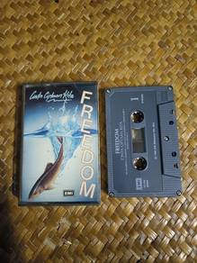 Kaset (Freedom 
Cinta Ciptaan Kita)