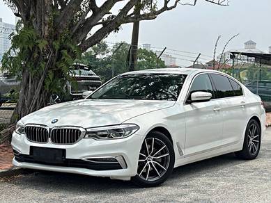 BMW 520i 20i LUXURY in Seri Kembangan, SGR