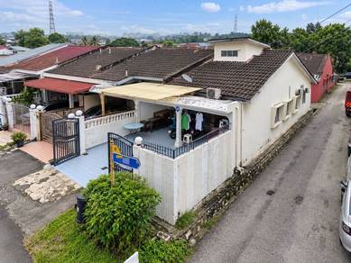 1.5-storey Terraced House For Sale in Selayang,SGR