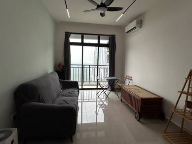 Condominium For Rent in Optimus Medini