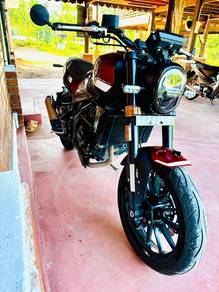 Benelli Leoncino 250