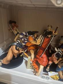 Collectible figures URGENT sale