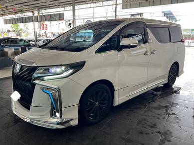 Toyota Alphard  in Johor Bahru, JHR