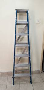 Blue & silver 7-step aluminium ladder