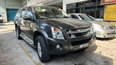 Isuzu D-Max LS Ddi iTEQ 4x4 TYPE + in Johor Bahru, JHR