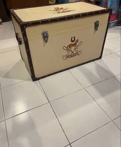Multipurpose Large Trunk Chest