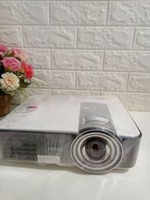BenQ Projector Model  : MW817ST