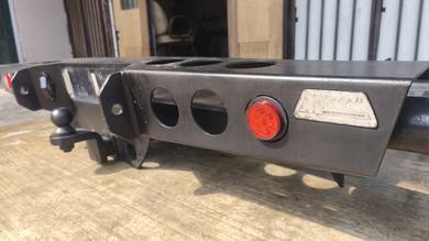 bumper belakang besi 4x4