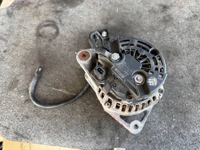 No 7-7-2 Porsche Boxster 986 2.5 Alternator