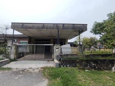1.5-storey Terraced House For Sale in Kajang,SGR