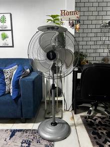 Stand fan kipas diri size 22”