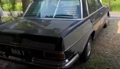 Mercedes Benz 280SE in Ipoh, PRK
