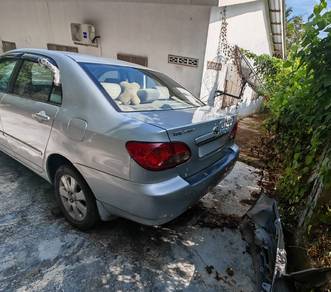 Toyota Altis ALTIS E in Kaki Bukit, PLS