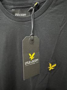 Lyle & Scott Vintage T- Shirt with the tag (Black)