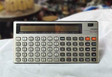 Vintage Casio FX-702P Basic Programmable Calculato