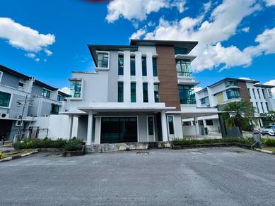 3-storey Terraced House For Sale in Kuching,SWK
