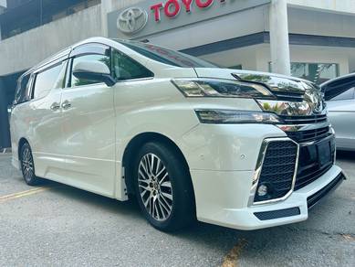 Toyota Vellfire V L in Taman Tun Dr Ismail, KUL