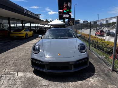Porsche 911 Turbo TURBO S in Sungai Penchala, KUL