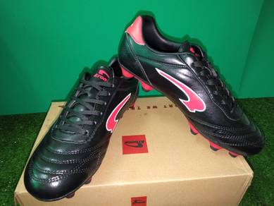 OLD STOCK_Kasut Bola Soccer Shoes KRONOS size 41