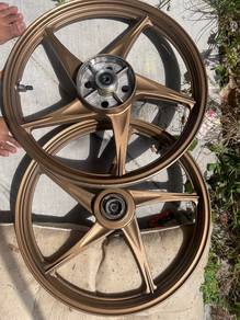 rim enkei