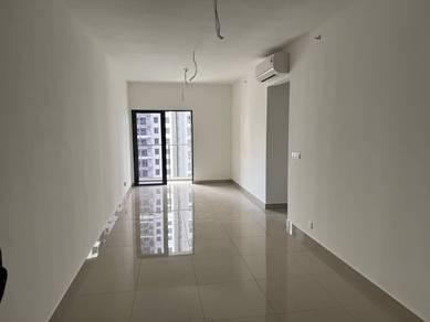 Service Residence For Sale in M Luna