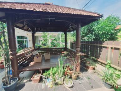 Bungalow House For Sale in Ayer Keroh,MLK