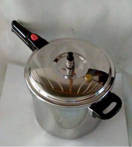 8L Buffalo Pressure Cooker (Made in Japan)