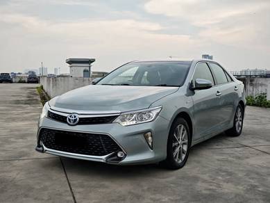 Toyota Camry HYBRID LUXURY in Bandar Puteri Puchong, SGR