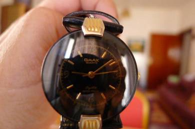 Omax Quartz Black Dial Watch