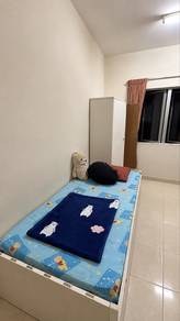 Room in Shah Alam, SGR
