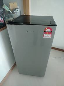 Panasonic 1 Door Fridge TG102