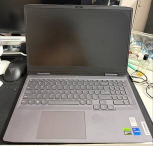 Model: Lenovo LOQ 15IRH8 (82XV00XMLK)