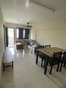 Apartment For Rent in Desa Indah Block 33
