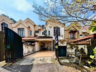 2.5-storey Terraced House For Sale in Ampang,SGR