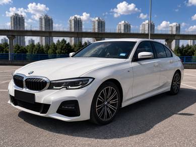 BMW 330i 30i M SPORT in Johor Bahru, JHR