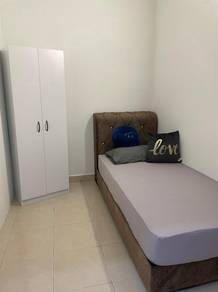 Room in Kajang, SGR